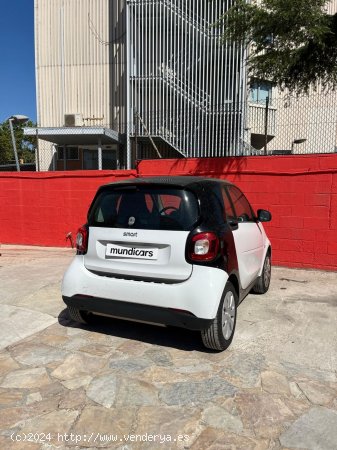 Smart Fortwo 1.0 52kW (71CV) S/S COUPE - Sabadell