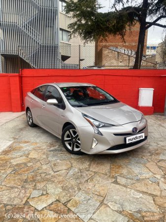 Toyota Prius 1.8 Prius hibrido - Sabadell