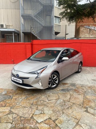 Toyota Prius 1.8 Prius hibrido - Sabadell