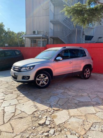 Volkswagen Tiguan 2.0 TDI 140cv DSG 4Motion Sport BMT - Sabadell