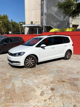 Volkswagen Touran Advance 1.5 TSI 110kW (150CV) - Sabadell