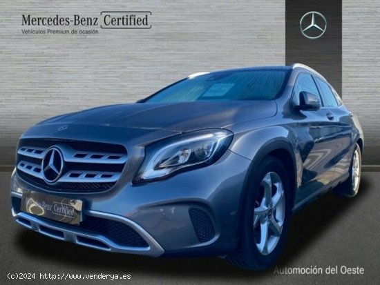  Mercedes-benz Clase Gla 200 Cdi / D Urban - BADAJOZ 