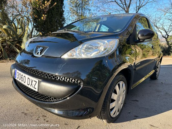 Peugeot 107 5p Basic  1.0 i 68cv - Les Franqueses