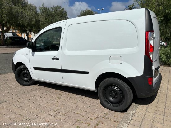 Renault Kangoo RENAULT Kangoo Furgon Profesional Compact dCi 55 kW 75 CV - Tamaraceite