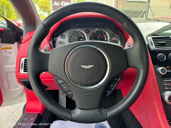 Aston martin V8 Vantage Roadster Sportshift - Las Rozas de Madrid