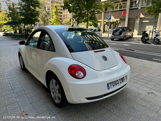 Volkswagen New Beetle 2.0 Auto 115CV - Barcelona