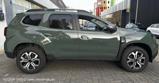 Dacia Duster JOURNEY GO - 