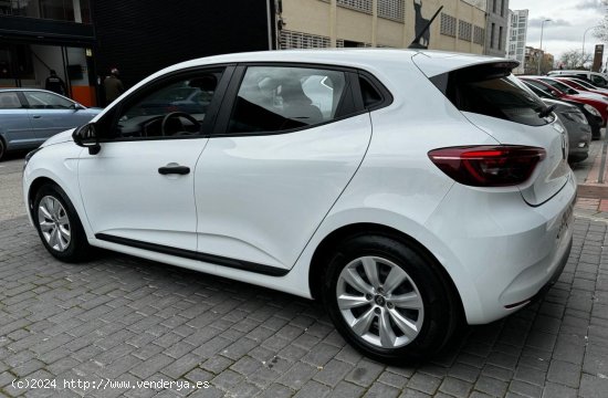 Renault Clio Business Edition - 