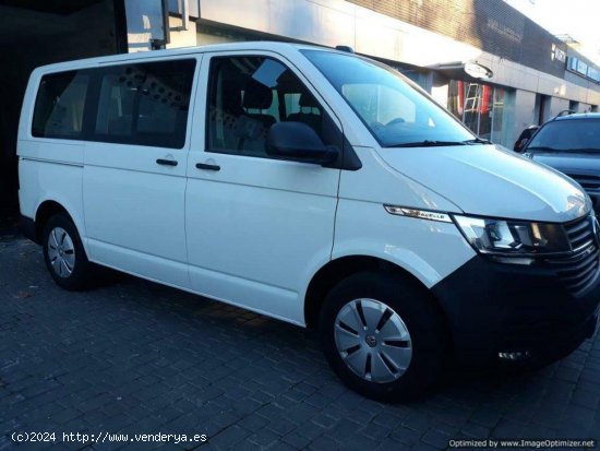 Volkswagen Caravelle Trendline FWD - 