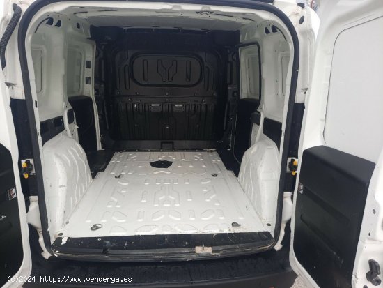 Fiat Doblo Cargo 1.3 MULTIJET 70KW BASE 95 3P - Leganés