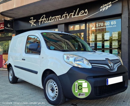  Renault Kangoo Furgón PROFESIONAL 1.5 dCi 75CV.  FURGÓN E6 MUY BUEN ESTADO - Mollet 