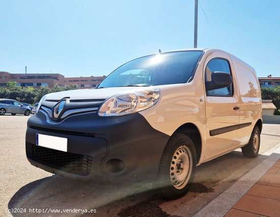 Renault Kangoo Furgón PROFESIONAL 1.5 dCi 75CV.  FURGÓN E6 MUY BUEN ESTADO - Mollet