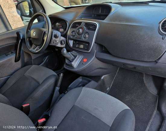 Renault Kangoo Furgón PROFESIONAL 1.5 dCi 75CV.  FURGÓN E6 MUY BUEN ESTADO - Mollet