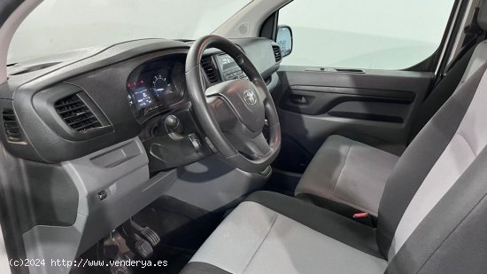 Toyota Proace Verso COMBI L1 1.5D 6PL. GX 12 - Sevilla