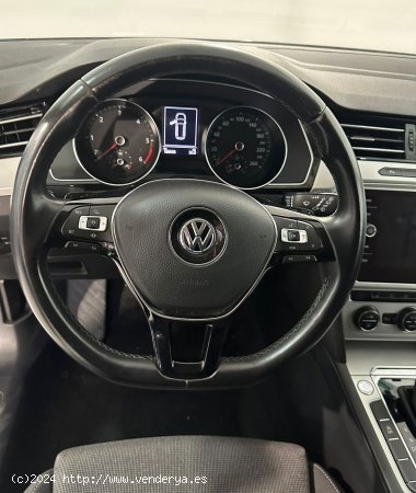 Volkswagen Passat Variant 2.0 - Sevilla