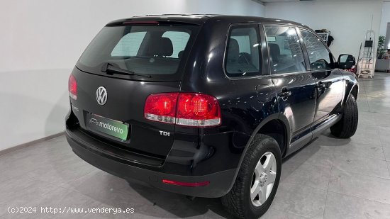 Volkswagen Touareg 4WD 2.5 TDi Tiptronic - Sevilla