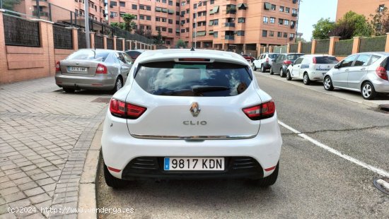 Renault Clio 0.9 TCe LIMITED ENERGY - Madrid