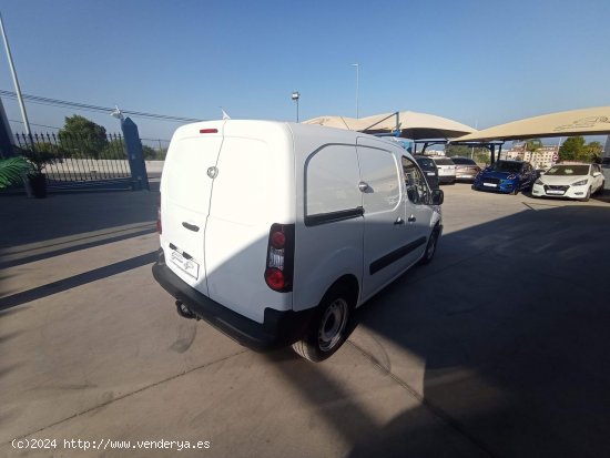 Citroën Berlingo  Furgon FG BlueHdi 75cv - Manilva