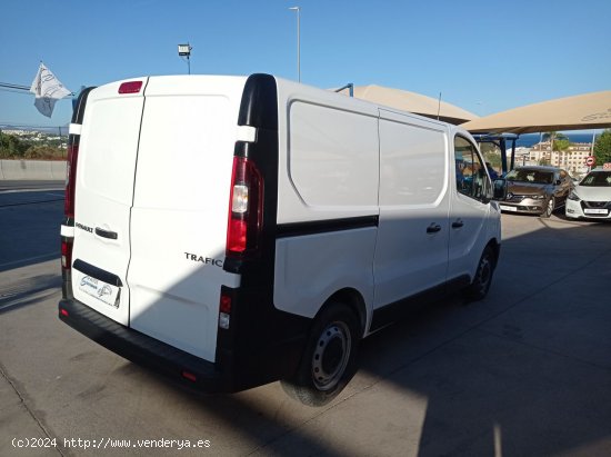 Renault Trafic  FG 27 L1H1 120 CV - Manilva