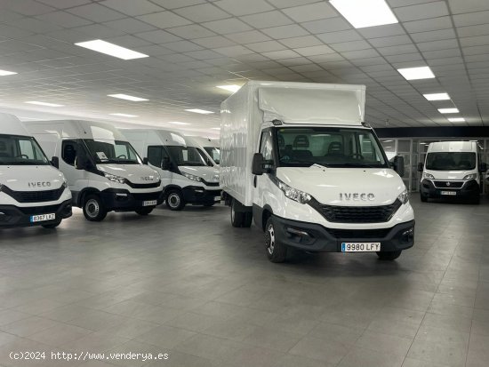 Iveco Daily 35C16  CARROZADO PLATAFORMA ELEVADORA - Lugo