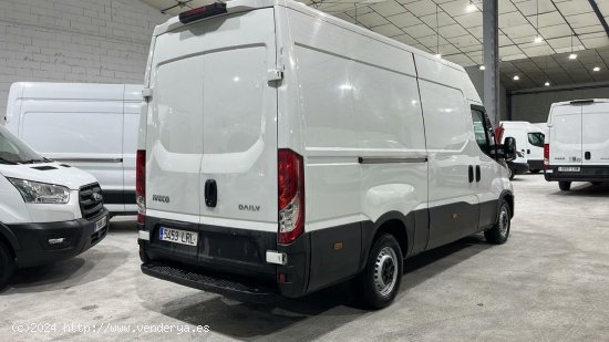 Iveco Daily L3 H2 2.3TD 156CV - Lugo