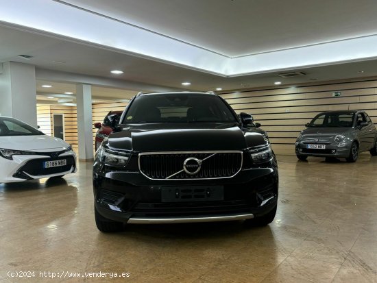 Volvo XC40 2.0 D3 Momentum - Lugo