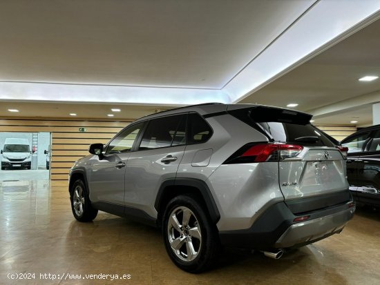 Toyota Rav4 2.5 Hybrid - Lugo