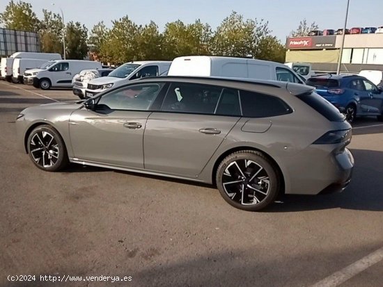 Peugeot 508 Hybrid SW GT HYBRID 225 e-EAT8 - 