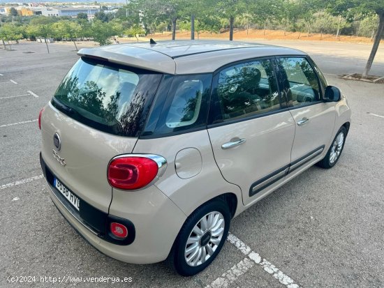 Fiat 500L 1.4i - 