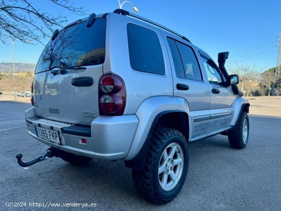 Jeep Cherokee 2.8 CRD - 