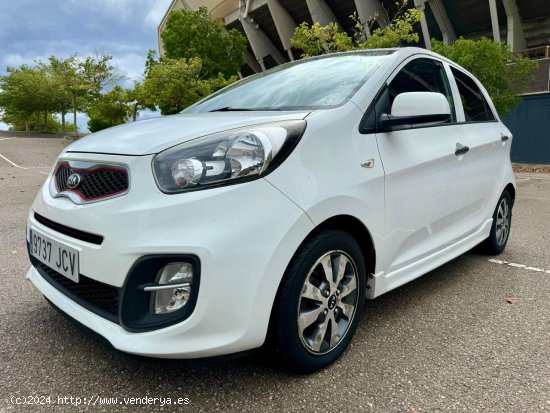 Kia Picanto 1.0 i - 