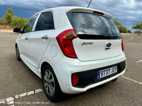 Kia Picanto 1.0 i - 