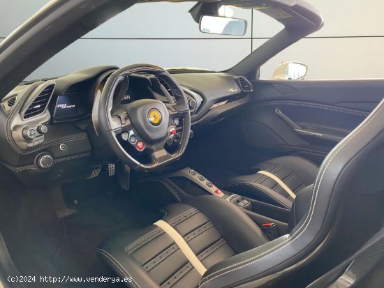 Ferrari 488 Spider DCT *(NUEVO STOCK)* - Marbella