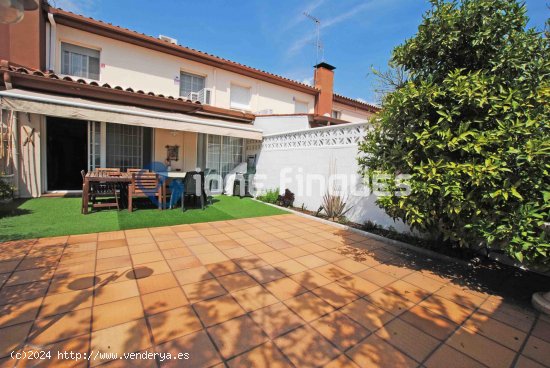 Unifamiliar adosada en venta  en Castellar del Vallès - Barcelona