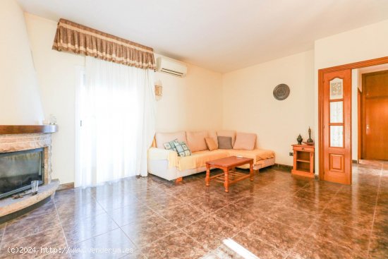 Chalet / Torre en venta  en Sant Boi de Llobregat - Barcelona