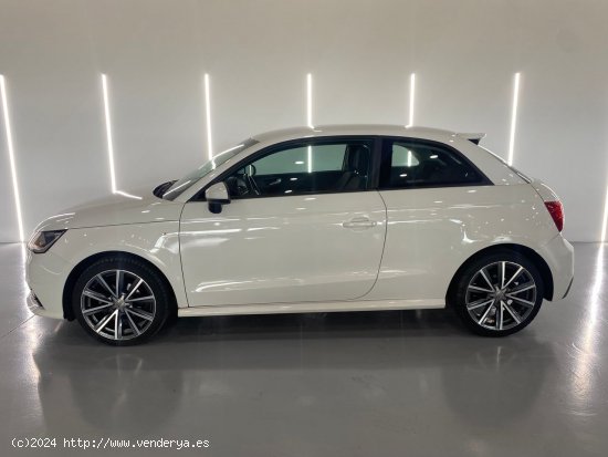 Audi A1 1.0 TFSI Adrenalin - Figueres