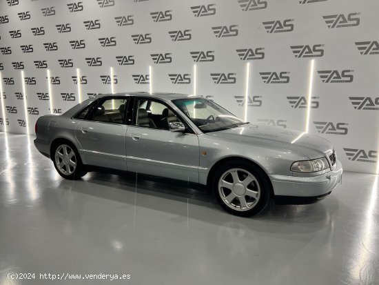 Audi S8 4.2 QUATTRO TIPTRONIC V8 340cv – SÓLO 49.000km - Palafrugell