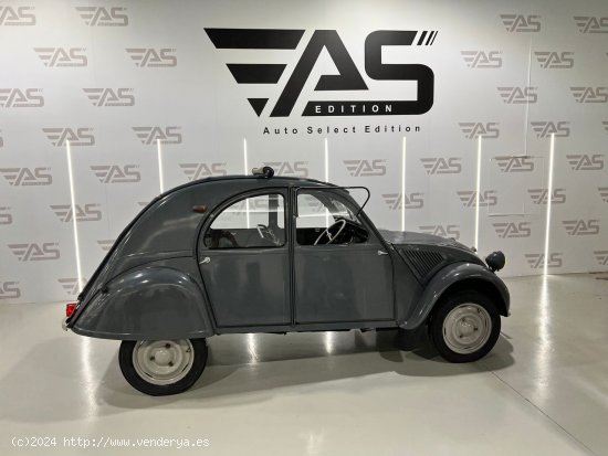 Citroën 2 cv DESCAPOTABLE AZ (1954 – 1963) - Figueres