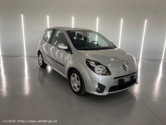 Renault Twingo Dynamique 1.5 dCi 85 eco2 - Figueres