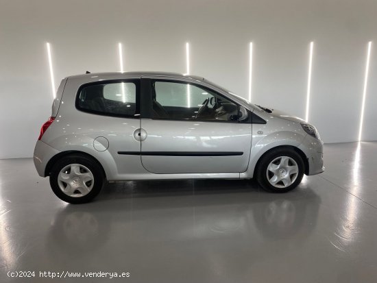 Renault Twingo Dynamique 1.5 dCi 85 eco2 - Figueres