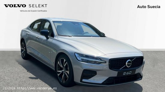 Volvo S60 sedan 2.0 B4 P PLUS DARK DCT 4P - Hernani