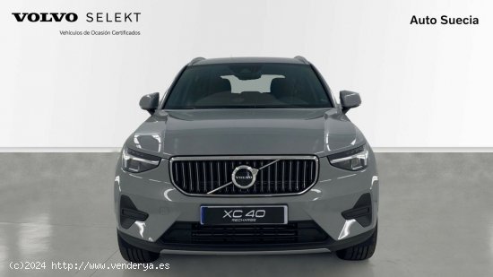 Volvo XC40 RECHARGE CORE T4 PLIG-IN HYBRID - Hernani