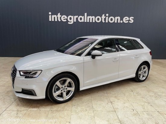  Audi A3 Sportback S line 40 e-tron 150kW S tron -  