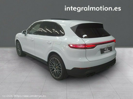 Porsche Cayenne E-Hybrid - 