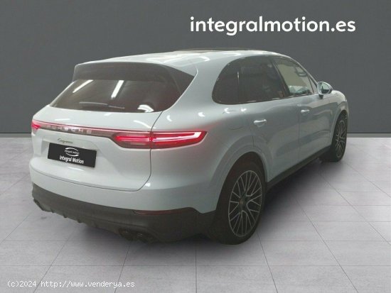 Porsche Cayenne E-Hybrid - 