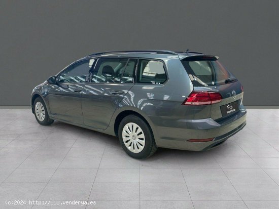 Volkswagen Golf Variant 1.6 TDi Trendline 5d - 