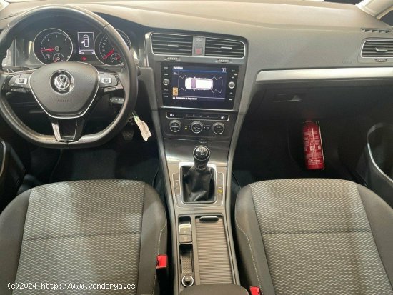 Volkswagen Golf Variant 1.6 TDi Trendline 5d - 