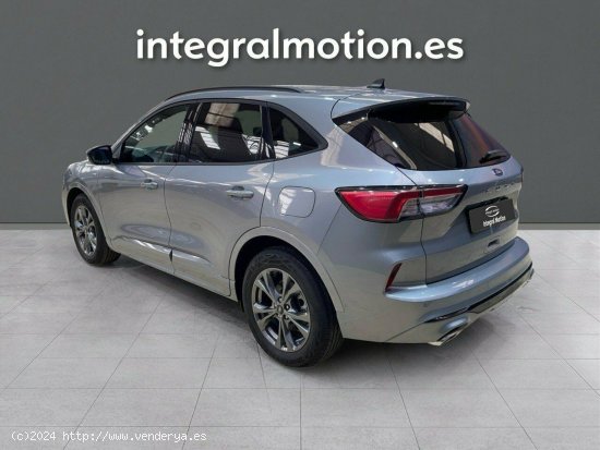 Ford Kuga ST-Line X 1.5T EcoBoost 110kW (150CV) - 