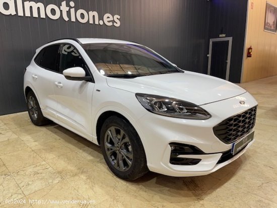 Ford Kuga ST-Line X 1.5T EcoBoost 110kW (150CV) - 