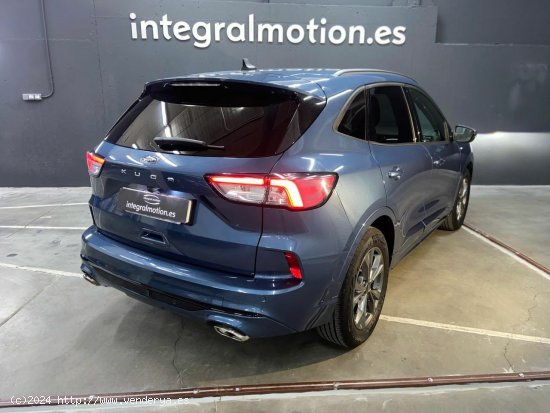 Ford Kuga ST-Line X 1.5T EcoBoost 110kW (150CV) - 